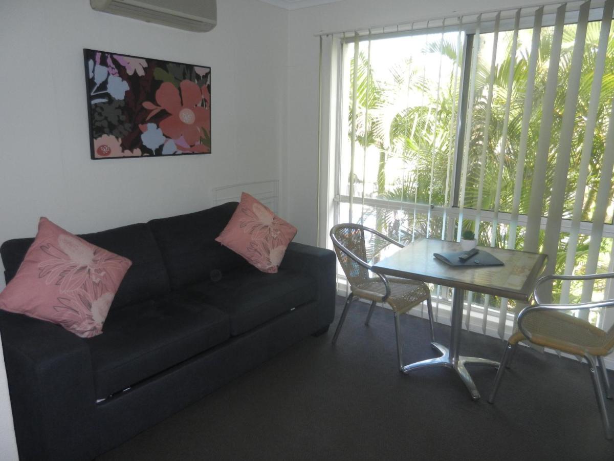 Hotel Oceanside Hawks Nest Exterior foto