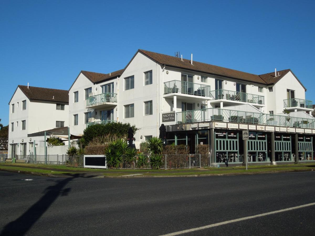 Hotel Oceanside Hawks Nest Exterior foto